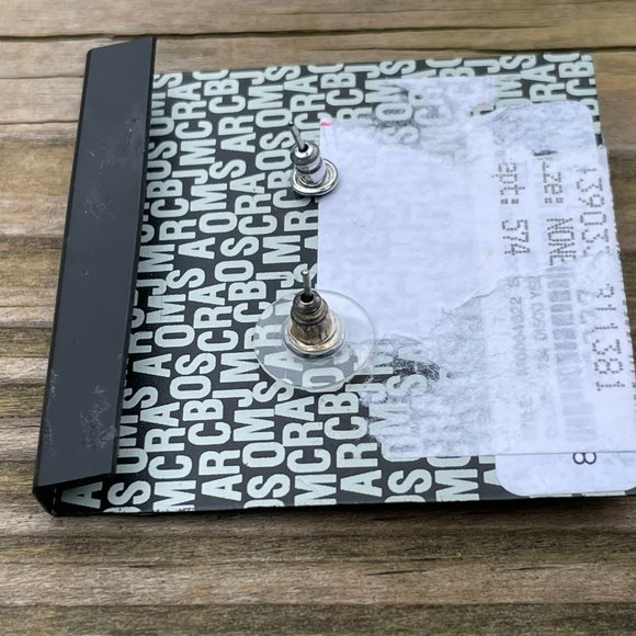 Marc Jacobs Earrings mix tone mismatch set Bow and Pineapple post Women Earrings - Picture 7 of 12